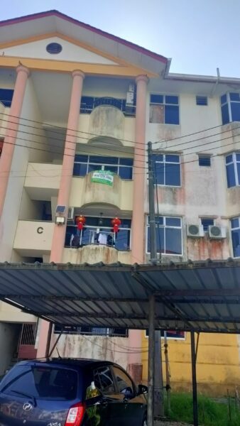 COUNTRY HILL APARTMENT FOR RENT Country Hill Apartment level 3 jalan Stephen Yong kuching